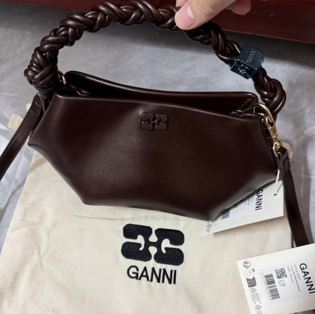 Crossbody Rope Handle Leather Handbag