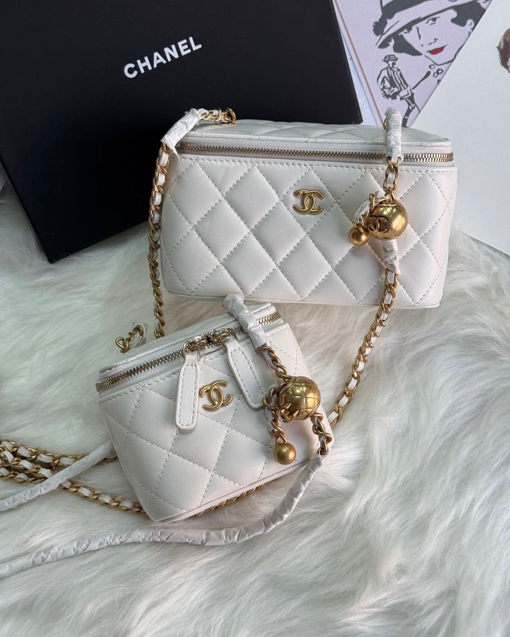 White Quilted Gold Chain Box Bag