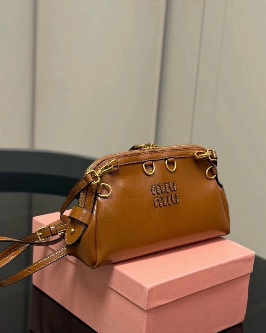 Gold Ring Double Zip Patent Leather Bag