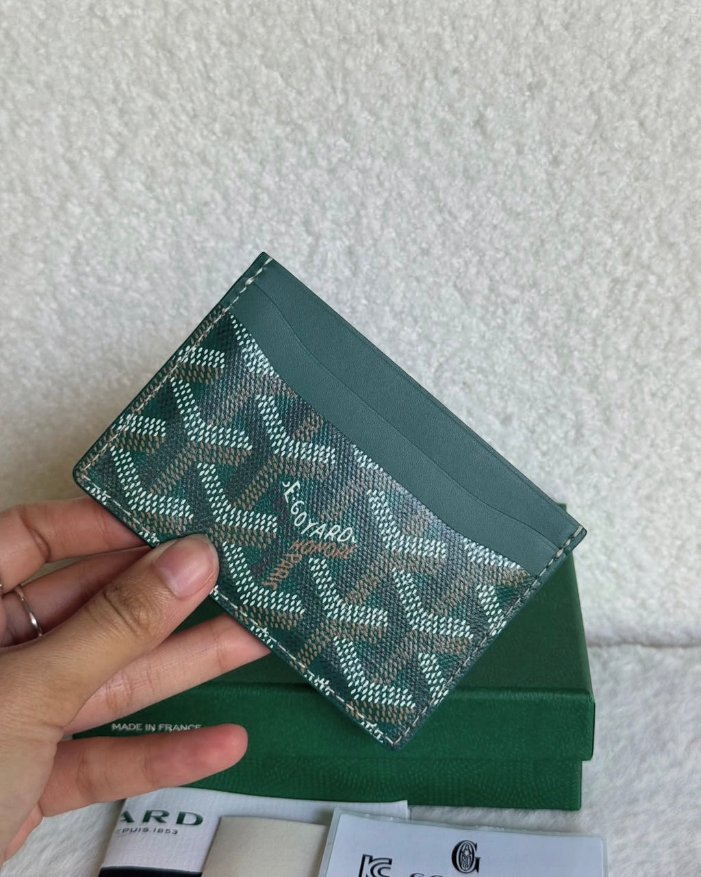 Geometric Green Cardholder