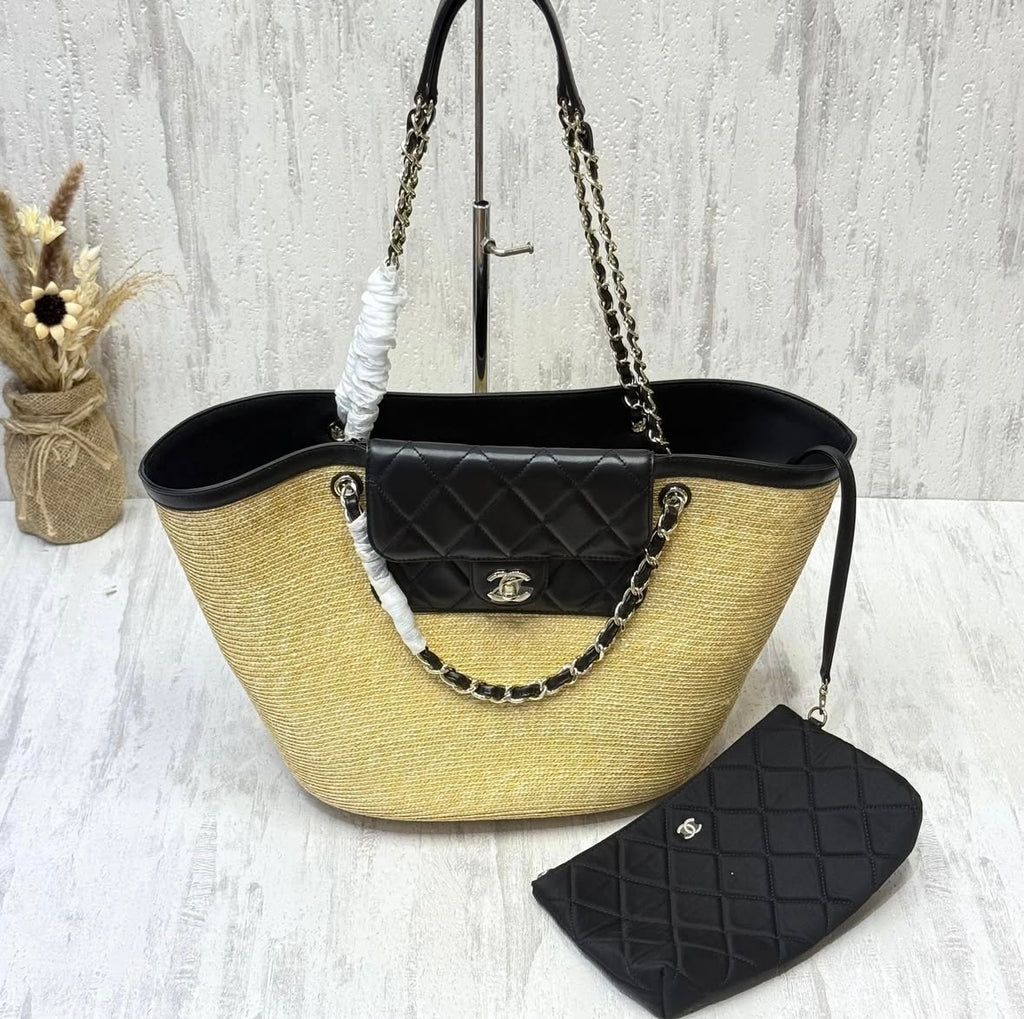 CC Woven Bucket Beach Bag & Wallet