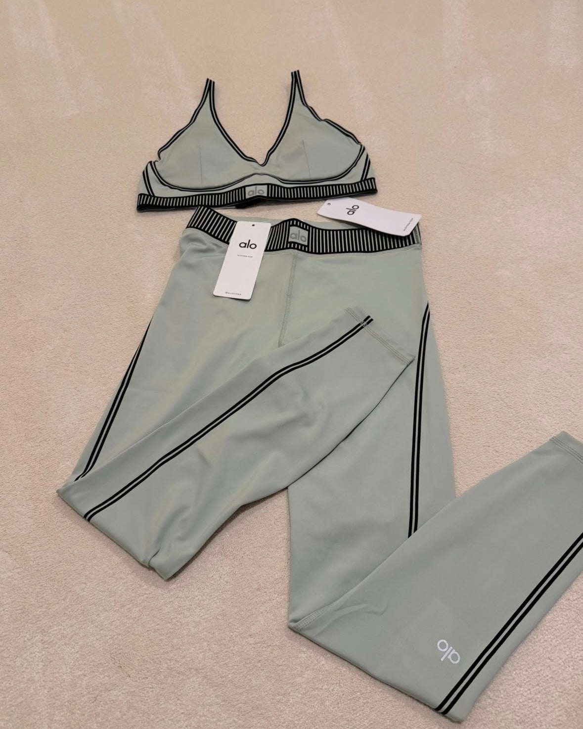 Sage Green AirLift Yoga Gym Set