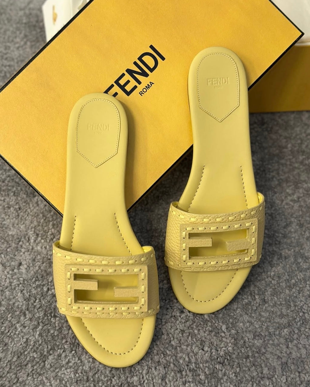 Baguette Pastel Stitch Flat Sandals